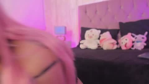  Kanao uwu online show from November 11, 2025, 8:20 pm