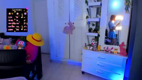 hello  Im Danni online show from June 16, 2026, 12:52 pm