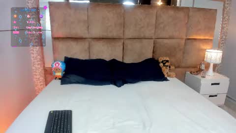 hello  Im Danni online show from June 27, 2026, 12:22 pm