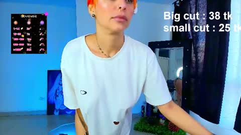 hello  Im Danni online show from July 20, 2026, 12:29 pm