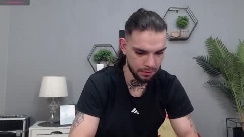 Snapshot of kanehunter chatting on February 18, 2026, 5:03 am Kane online show from February 18, 2026, 5:03 am