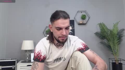 Snapshot of kanehunter chatting on February 19, 2026, 10:39 pm Kane online show from February 19, 2026, 10:39 pm