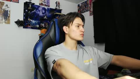 andres online show from October 18, 2025, 1:12 pm