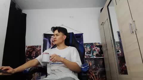 Snapshot of kanekixxxhot chatting on March 21, 2026, 11:37 am andres online show from March 21, 2026, 11:37 am