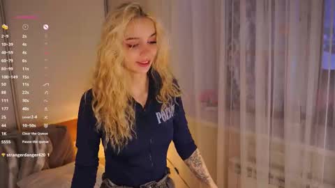 Snapshot of kaneshacornick chatting on January 18, 2026, 3:10 am Alice online show from January 18, 2026, 3:10 am