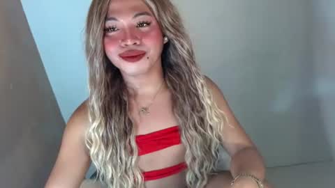 kapitanaxxx online show from June 19, 2026, 5:39 pm