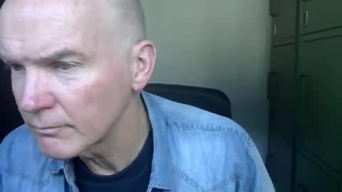 Robbie online show from January 18, 2026, 12:42 pm