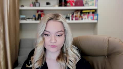 Snapshot of kara_smith_ chatting on May 21, 2026, 12:06 am Kara. Off from 15th till 24th of December online show from May 21, 2026, 12:06 am