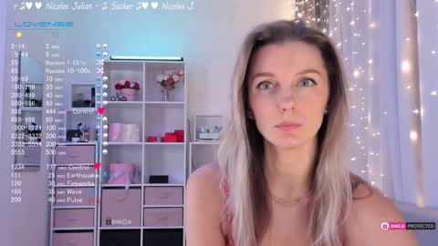 Snapshot of karamelsw chatting on February 2, 2025, 9:13 pm Julia online show from February 2, 2025, 9:13 pm