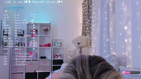 Snapshot of karamelsw chatting on February 12, 2025, 12:16 am Julia online show from February 12, 2025, 12:16 am