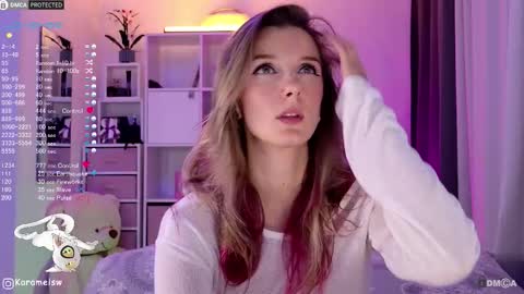 Snapshot of karamelsw chatting on September 24, 2025, 9:40 pm Julia online show from September 24, 2025, 9:40 pm