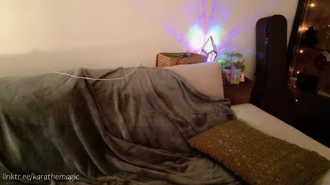 I am here around 5am GMT karathemagic online show from February 5, 2025, 8:54 am