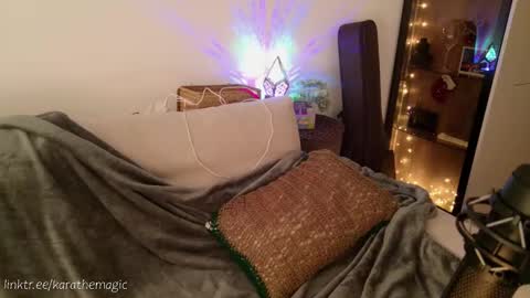 I am here around 5am GMT karathemagic online show from February 15, 2025, 8:00 am