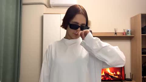 kareentrueax online show from November 13, 2025, 7:02 pm