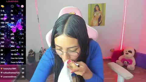 Snapshot of karely_sweet_ chatting on March 1, 2025, 10:10 pm karely_sweet_ online show from March 1, 2025, 10:10 pm
