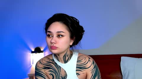 Snapshot of karenhotflirt chatting on June 3, 2026, 2:33 pm karenhotflirt online show from June 3, 2026, 2:33 pm