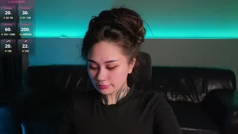 Snapshot of karenhotflirt chatting on June 6, 2026, 2:11 pm karenhotflirt online show from June 6, 2026, 2:11 pm