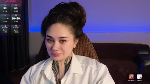Snapshot of karenhotflirt chatting on June 12, 2026, 3:00 pm karenhotflirt online show from June 12, 2026, 3:00 pm