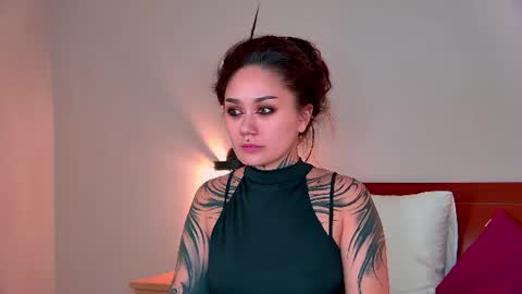 Snapshot of karenhotflirt chatting on June 27, 2026, 4:23 pm karenhotflirt online show from June 27, 2026, 4:23 pm