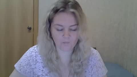 Snapshot of karennelsonx chatting on May 16, 2026, 12:04 pm karennelsonx online show from May 16, 2026, 12:04 pm