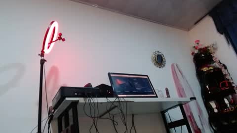 Snapshot of karima_sarabe chatting on February 12, 2026, 11:11 pm karima_sarabe online show from February 12, 2026, 11:11 pm