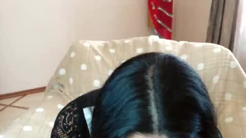 Karina online show from October 6, 2025, 10:56 am