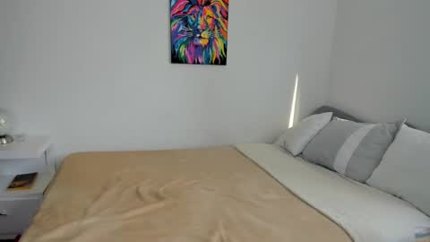 karina_lopez7 online show from January 14, 2025, 8:26 pm