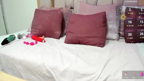 Snapshot of karina_mason chatting on June 14, 2026, 8:55 pm Karina online show from June 14, 2026, 8:55 pm