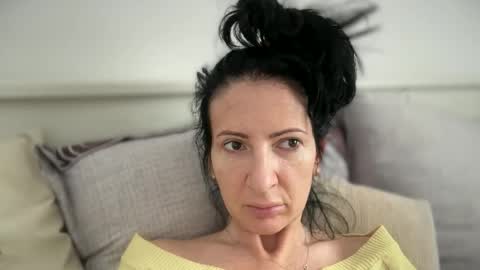 Snapshot of karinablair chatting on February 13, 2025, 11:17 am Karina online show from February 13, 2025, 11:17 am