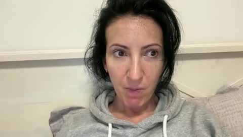 Snapshot of karinablair chatting on March 1, 2025, 4:26 am Karina online show from March 1, 2025, 4:26 am