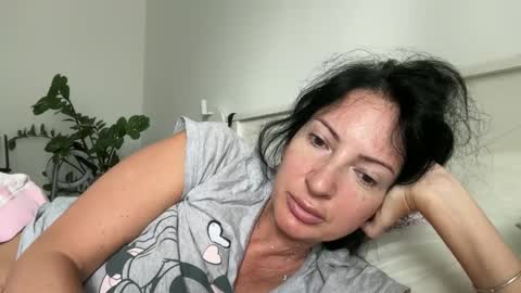 Snapshot of karinablair chatting on September 30, 2025, 7:57 am Karina online show from September 30, 2025, 7:57 am