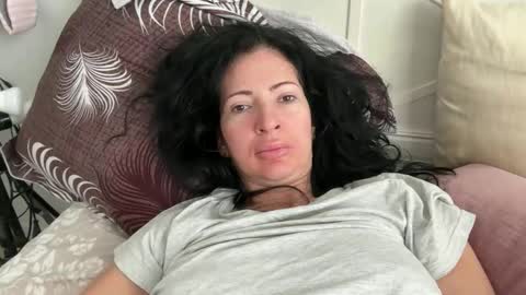 Karina online show from March 21, 2026, 8:41 am