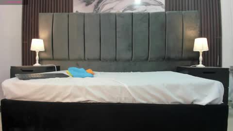 KarinaSimonz online show from April 17, 2026, 11:08 pm