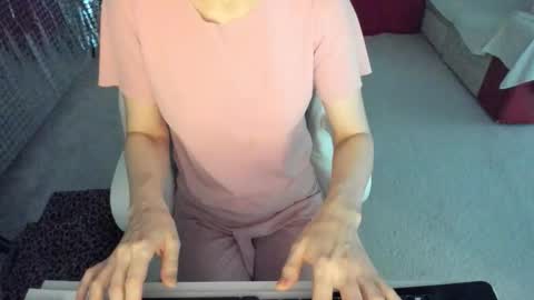 Snapshot of karinasweeety chatting on February 25, 2026, 5:50 am KarinaSweeety online show from February 25, 2026, 5:50 am