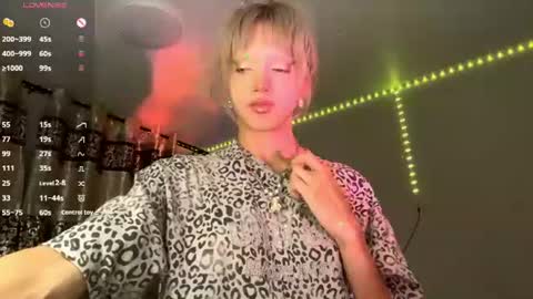 Snapshot of karinawessman chatting on August 6, 2026, 10:00 pm Nika online show from August 6, 2026, 10:00 pm
