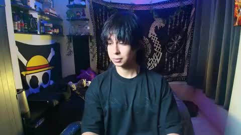 Snapshot of kariozzz chatting on May 18, 2026, 7:41 pm call me kai 3 online show from May 18, 2026, 7:41 pm