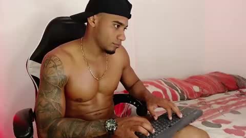 karl_jensennxx online show from June 12, 2026, 5:50 am