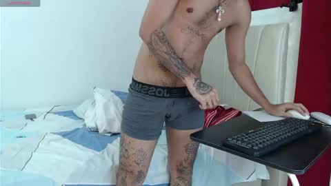 Snapshot of karl_kalvin chatting on May 16, 2026, 2:52 am KARLA Y KALVIN online show from May 16, 2026, 2:52 am