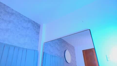 Snapshot of karla__ruiz chatting on October 20, 2025, 7:25 pm Karla online show from October 20, 2025, 7:25 pm