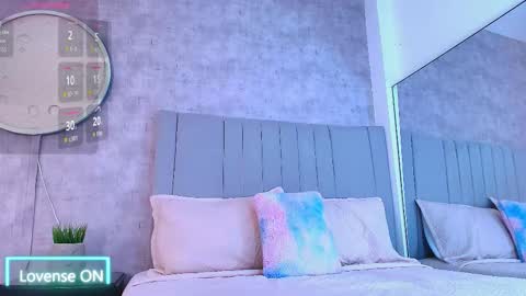 Snapshot of karla__ruiz chatting on November 15, 2025, 7:43 pm Karla online show from November 15, 2025, 7:43 pm