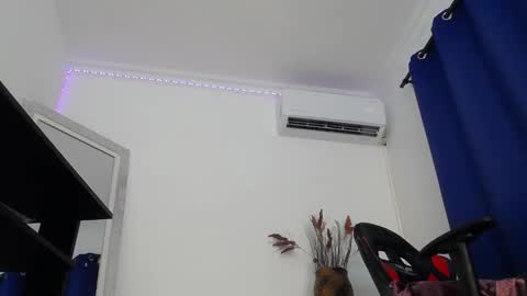 DIOR  online show from February 7, 2025, 9:16 am