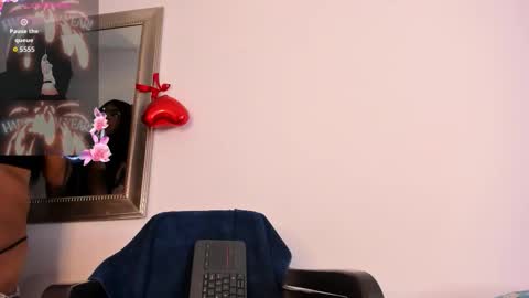 DIOR  online show from October 11, 2025, 7:12 pm