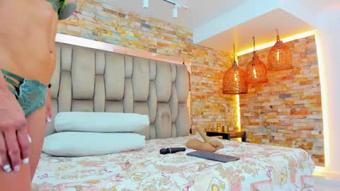  Karla  online show from January 9, 2025, 8:01 pm