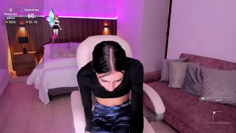 Snapshot of karlaa_james chatting on October 6, 2025, 11:07 am Karlaa online show from October 6, 2025, 11:07 am