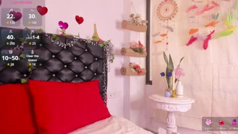 Snapshot of karlakoster chatting on May 28, 2026, 1:30 pm Karla Koster online show from May 28, 2026, 1:30 pm