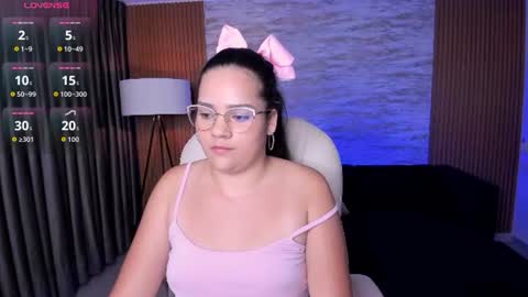 Karli online show from July 14, 2026, 3:33 am