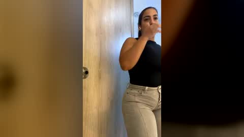 karlla_brown online show from July 22, 2026, 12:41 pm