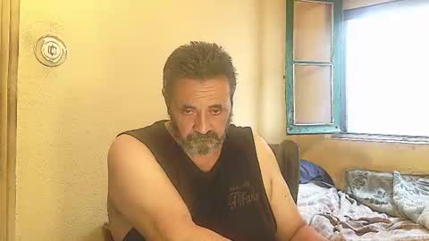 Snapshot of karlpal chatting on July 7, 2026, 6:47 am karlpal online show from July 7, 2026, 6:47 am