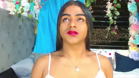 KARLY.  online show from November 18, 2025, 1:22 am