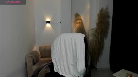 Snapshot of karlye_hot chatting on February 26, 2026, 1:59 am KARLYE online show from February 26, 2026, 1:59 am